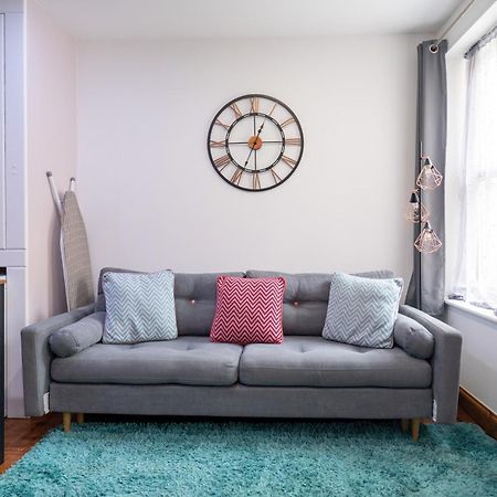 Reef7 - Modern Central Flat, 5 Mins From Beach, Centre And Bournemouth International Centre Buitenkant foto