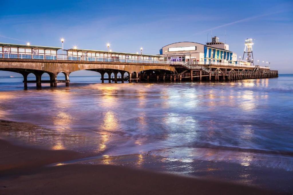 Reef7 - Modern Central Flat, 5 Mins From Beach, Centre And Bournemouth International Centre Buitenkant foto