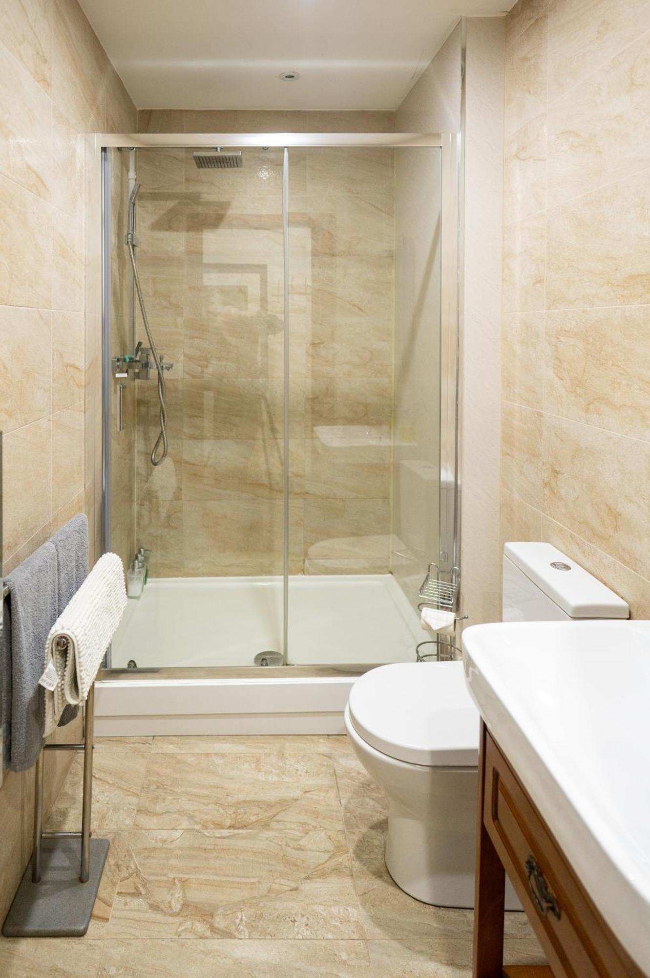 Reef7 - Modern Central Flat, 5 Mins From Beach, Centre And Bournemouth International Centre Buitenkant foto